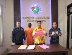 Kali ini Satresnarkoba Polres Mojokerto kembali berhasil mengamankan satu orang tersangka yang diduga menjadi jaringan peredaran Narkoba jenis sabu.