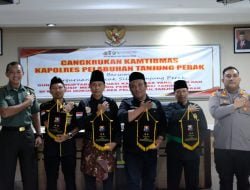Kapolres Pelabuhan Tanjungperak bersama Perguruan Pencak Silat yang berada di Kota Surabaya menggelar Cangkrukan Kamtibmas dalam menghadapi Pemilu Tahun 2024 yang aman dan damai.