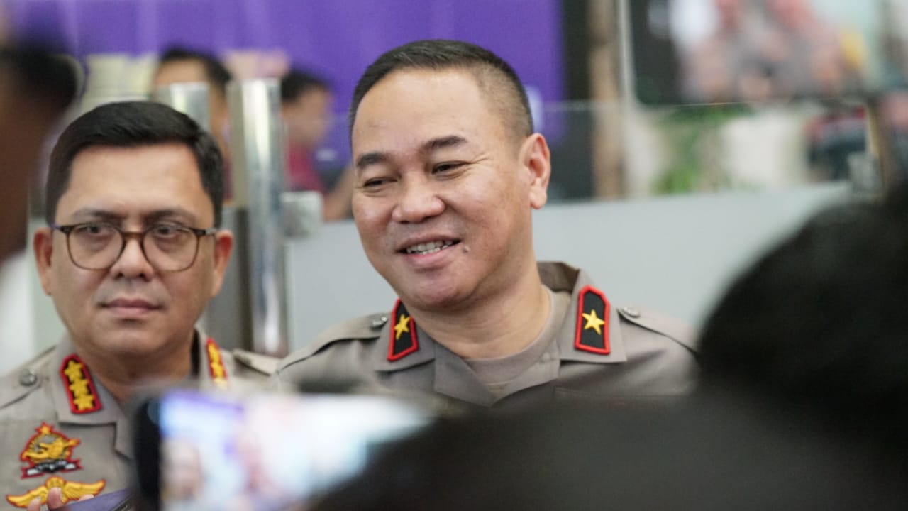 Direktorat Tindak Pidana Korupsi (Dittipidkor) Bareskrim Polri melakukan pengiriman berkas perkara (tahap I), terkait dugaan korupsi pengadaan alat kesehatan Cath Lab dan belanja alat kedokteran CT Scan di RSUD dr Mohammad Soewandhie Surabaya, yang diduga dilakukan oleh tersangka drg RP.