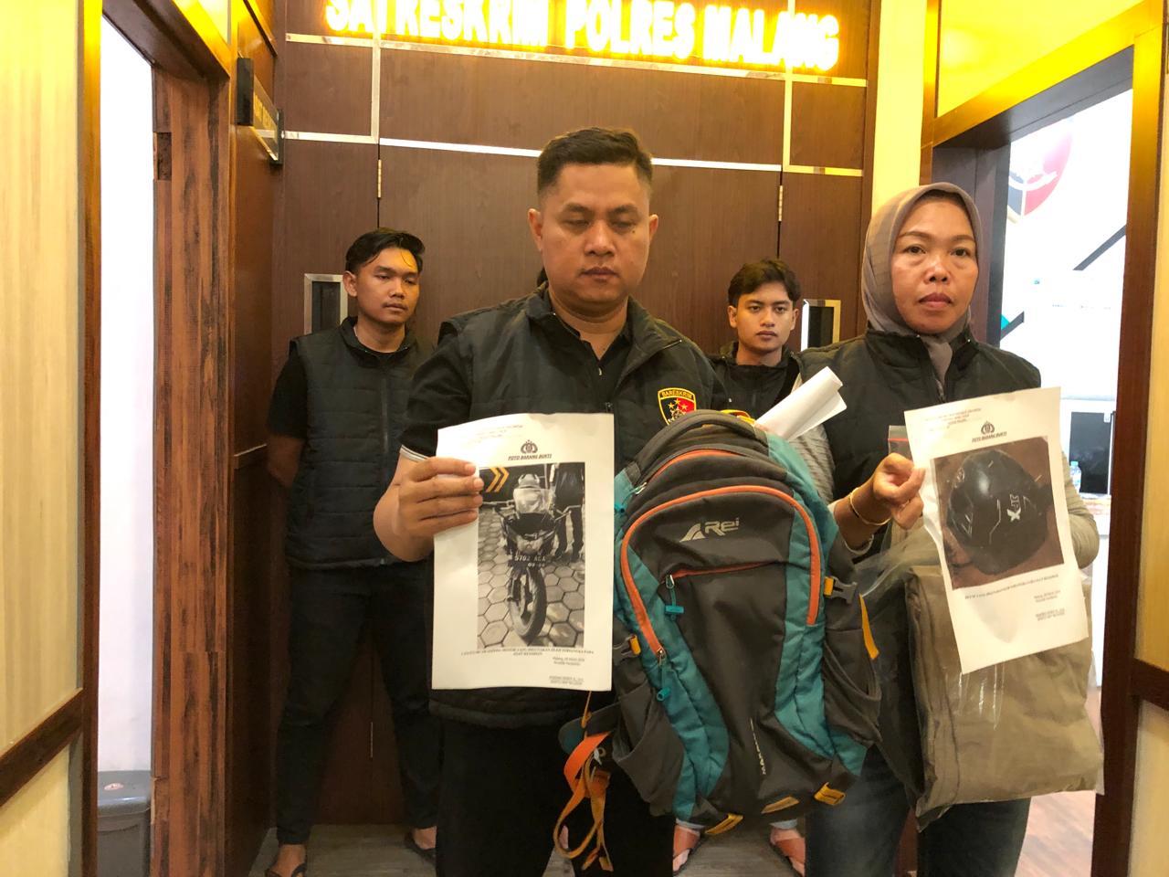 Aparat Kepolisian Resor Malang, Polda Jatim, berhasil mengamankan seorang terduga pelaku begal payudara yang sempat viral di Kecamatan Dau, Kabupaten Malang, Sabtu (9/3/2024). 