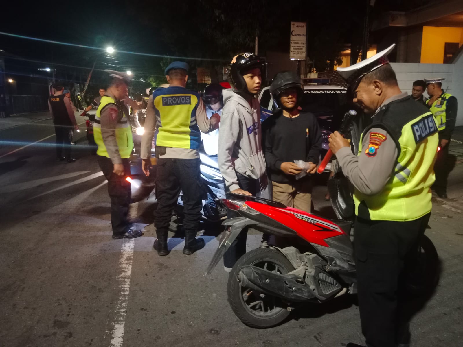 Polres Kediri Kota Polda Jatim terus intensifkan Patroli Harkamtibmas jelang Lebaran Idul Fitri 1445 H