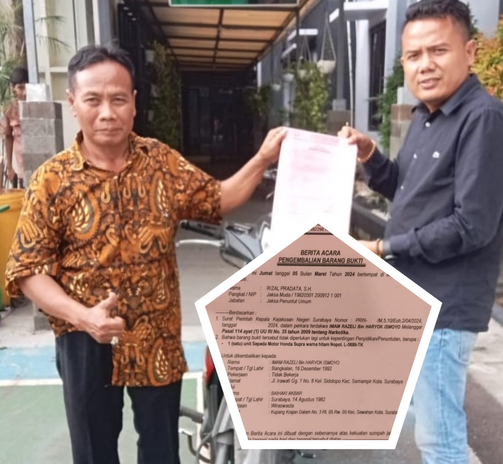 Kejaksaan Negeri Surabaya (Kejari Surabaya) melalui Seksi Barang Bukti dan Barang Rampasan (Seksi B3R) terus meneguhkan komitmennya dalam memberikan pelayanan prima kepada masyarakat, khususnya dalam pelayanan barang bukti. Hal ini setelah Kejari Surabaya menerapkan upaya-upaya inovatif untuk memastikan pelayanan barang bukti lebih mudah, cepat dan tentunya tanpa biaya.